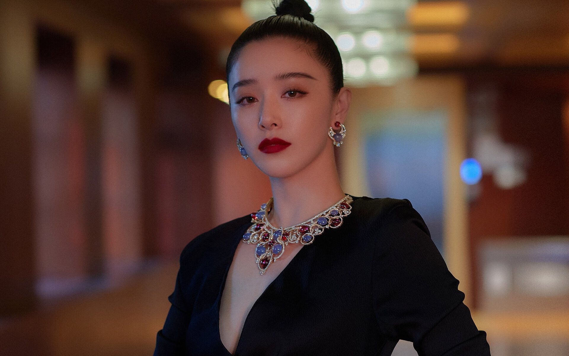 开云·Kaiyun网页版-超级对决精彩上演，球员们在场上全力以赴，超级对决下载安装